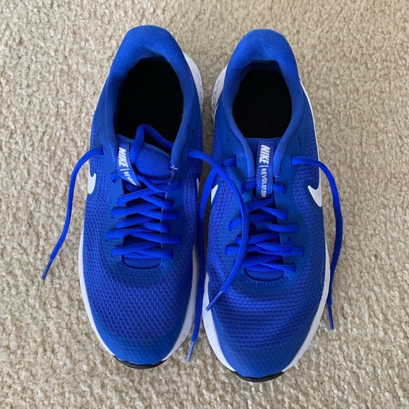 Nike Other - NIKE BIG KID REVOLUTION 5 RUNNING SHOES